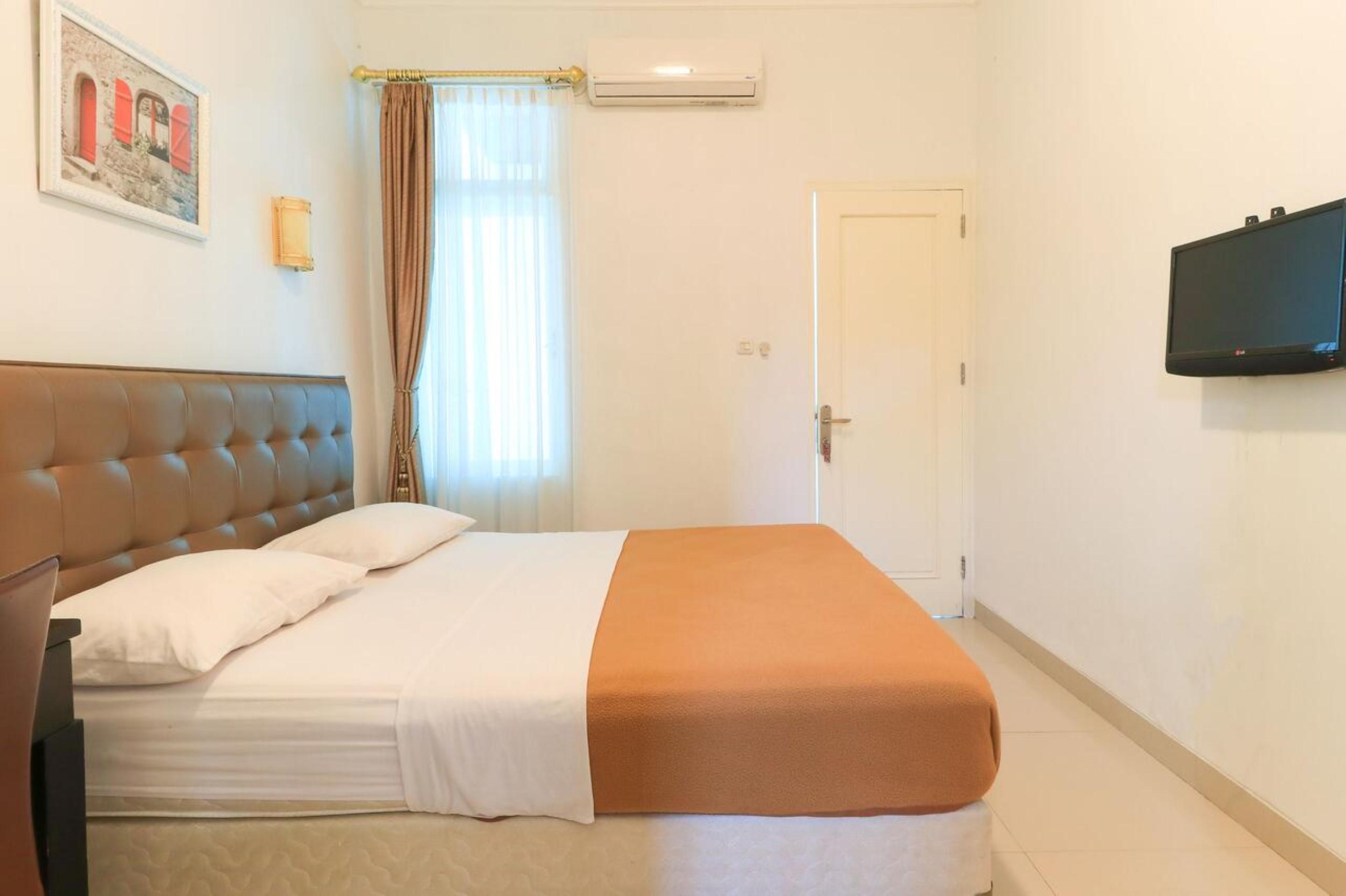 Ge JacMart Homestay Makassar Exteriör bild