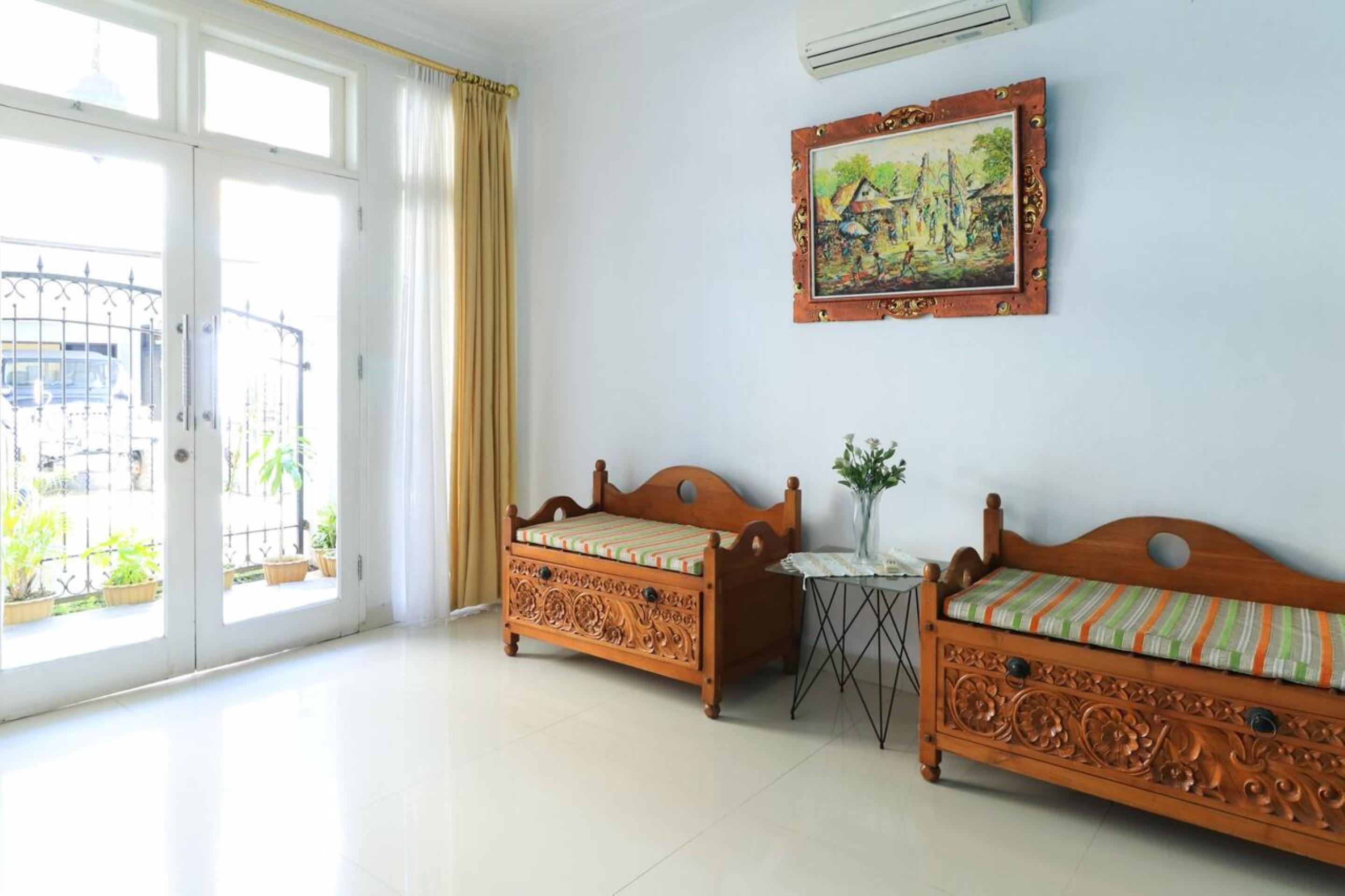Ge JacMart Homestay Makassar Exteriör bild