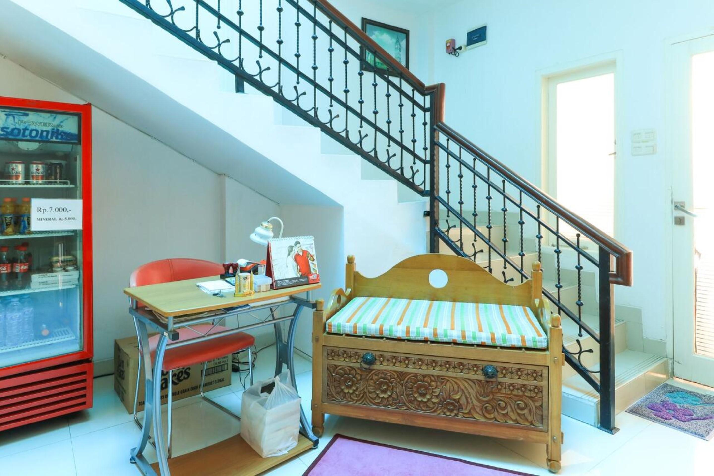 Ge JacMart Homestay Makassar Exteriör bild